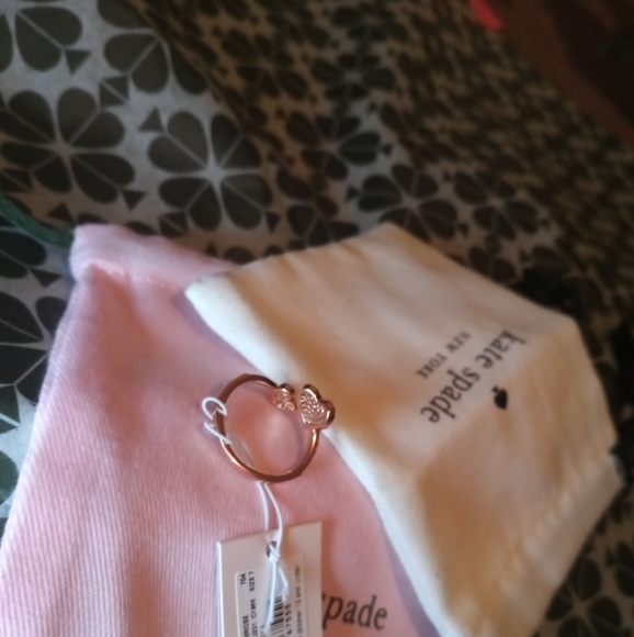 Ring - Picture 5 of 8